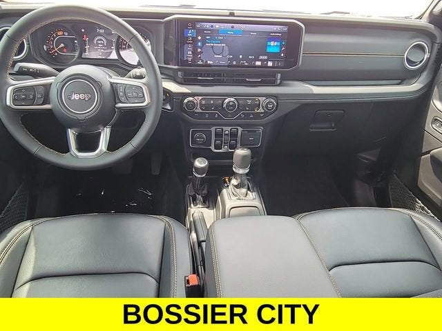 2024 Jeep Wrangler 4-Door Sahara 4x4