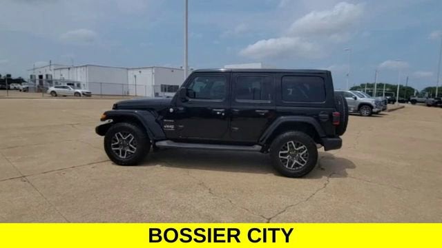 2024 Jeep Wrangler 4-Door Sahara 4x4