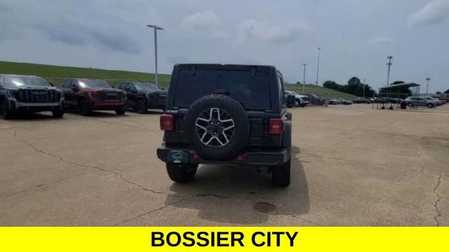2024 Jeep Wrangler 4-Door Sahara 4x4