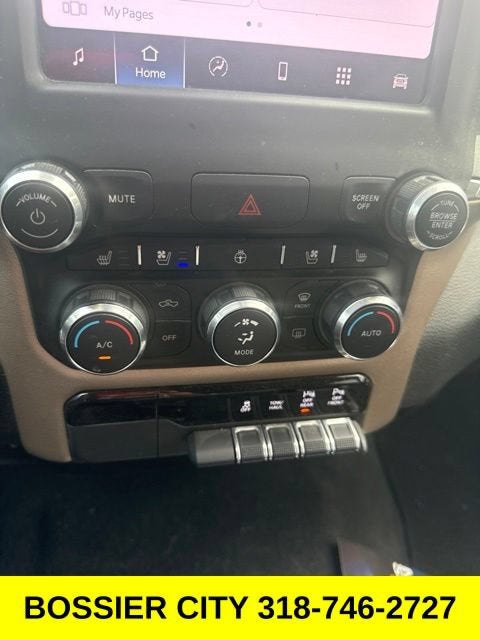 2022 RAM 1500 Laramie Crew Cab 4x2 5'7" Box