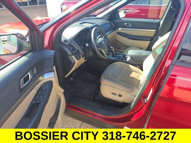 2016 Ford Explorer Base
