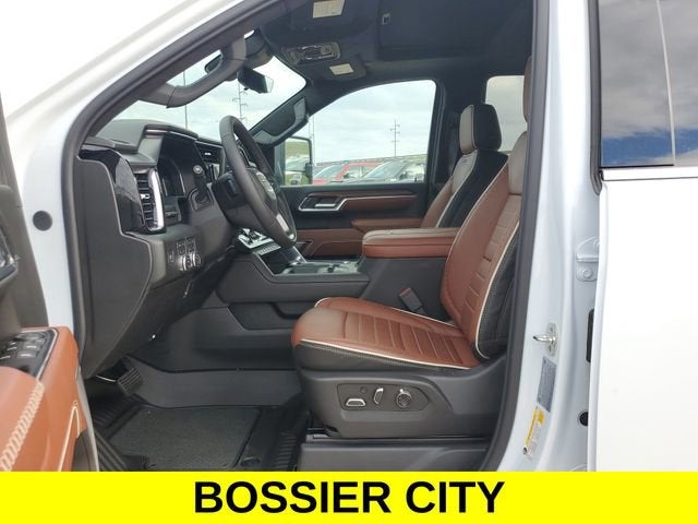 2026 GMC Sierra 3500 HD Denali Ultimate DRW