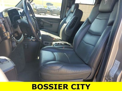 2022 GMC Savana Cargo 2500 Work Van