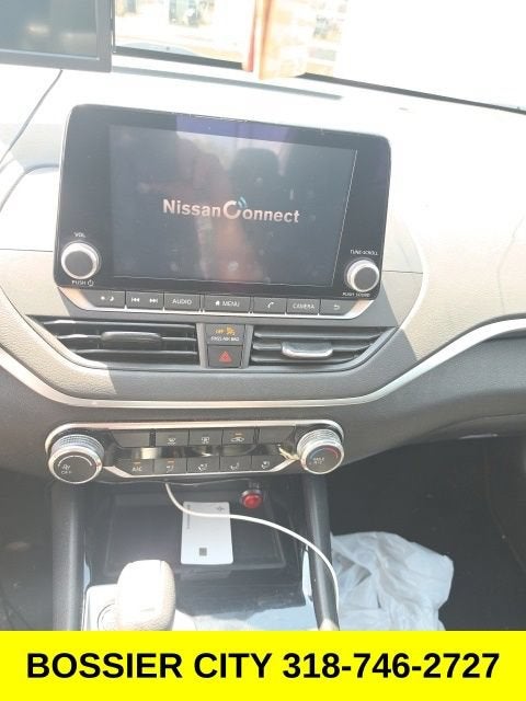 2021 Nissan Altima SV FWD