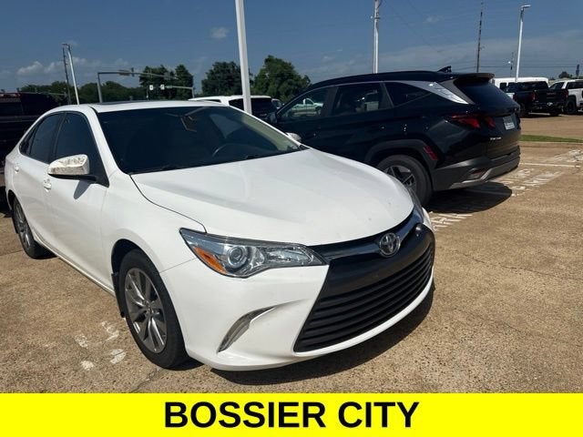 2016 Toyota Camry XLE