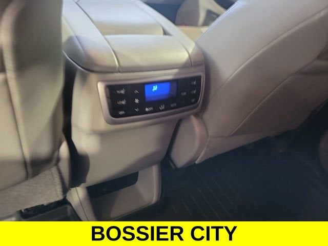 2019 Toyota Highlander Limited Platinum