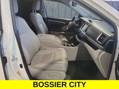 2019 Toyota Highlander Limited Platinum