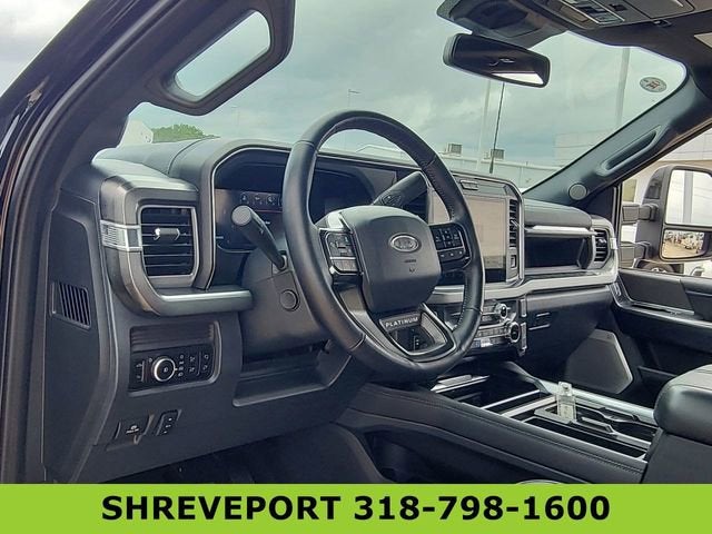 2025 Ford F-250 Platinum