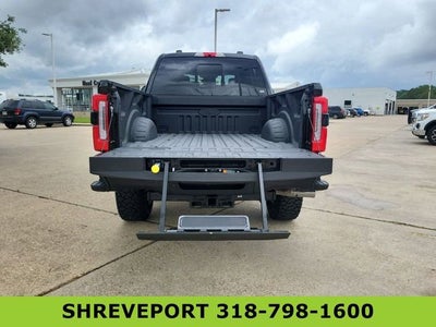 2025 Ford F-250 Platinum
