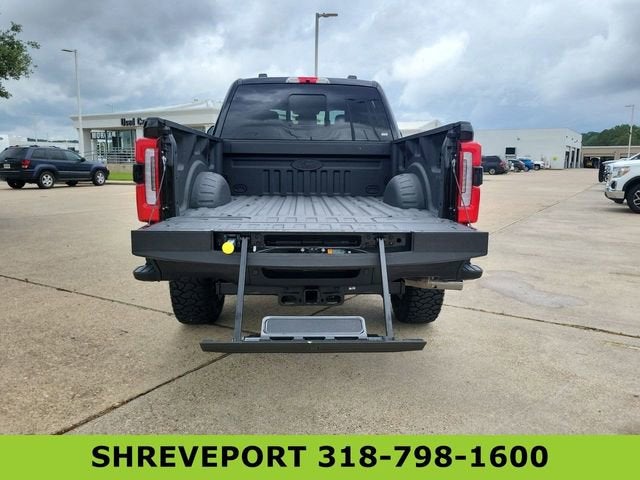2025 Ford F-250 Platinum