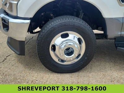 2022 Ford F-350 LARIAT