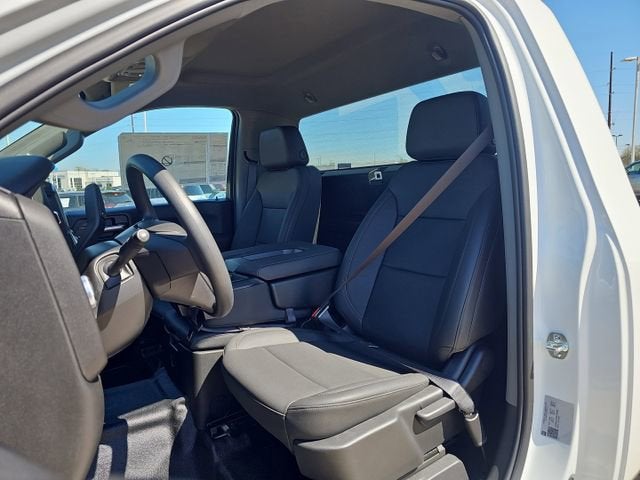 2025 GMC Sierra 2500 HD Pro