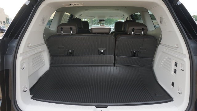 2027 GMC Acadia Denali