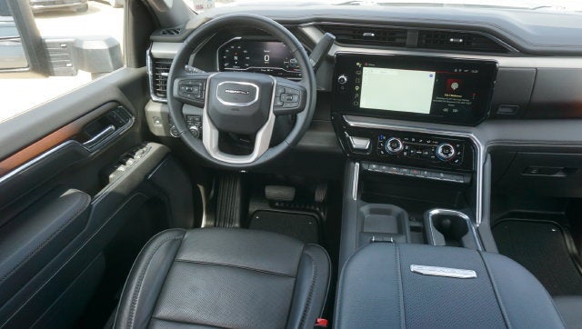 2025 GMC Sierra 2500 HD Denali