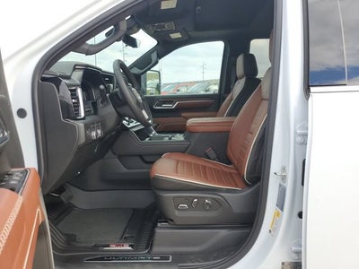2026 GMC Sierra 3500 HD Denali Ultimate DRW
