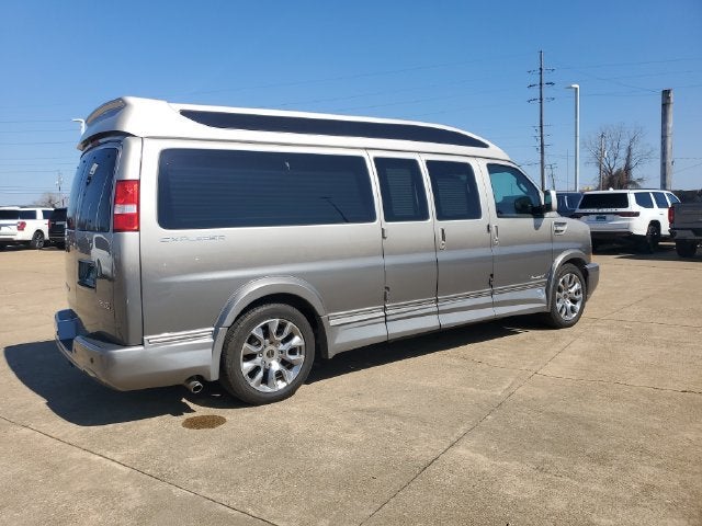 2022 GMC Savana Cargo 2500 Work Van