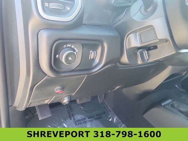 2023 RAM 2500 Tradesman Crew Cab 4x4 6'4" Box