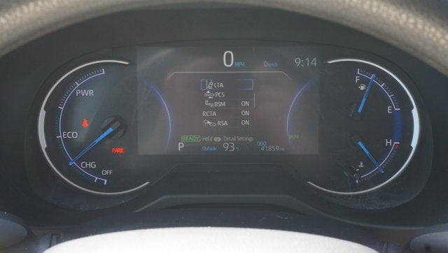 2024 Toyota RAV4 XLE - Photo 14
