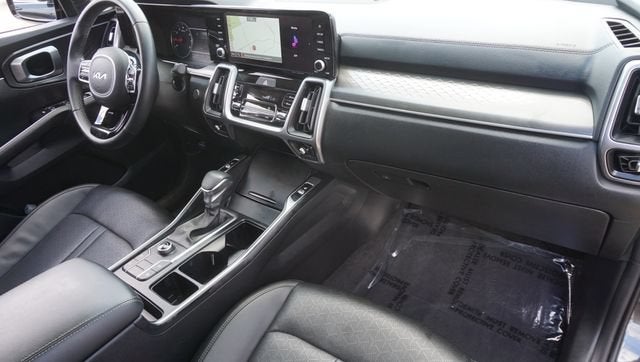 2023 Kia Sorento S