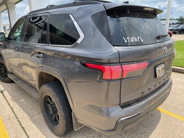 2024 Toyota Sequoia SR5