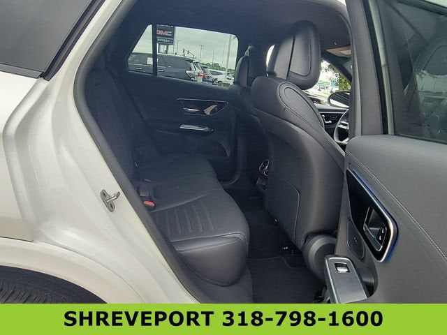 2025 Mercedes-Benz GLC 300 SUV
